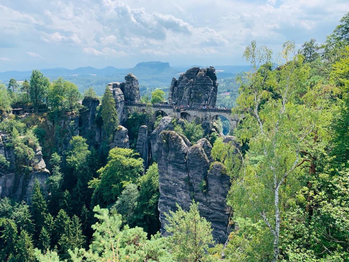 Landhotel Zum Erbgericht ชโตลเพน ภายนอก รูปภาพ