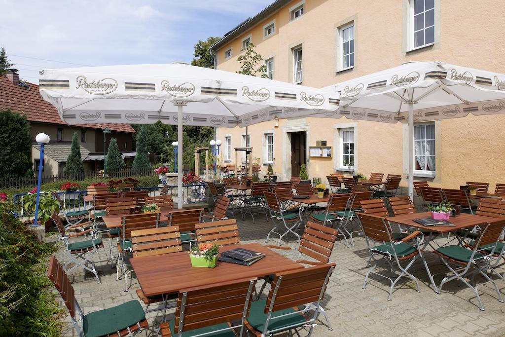 Landhotel Zum Erbgericht ชโตลเพน ภายนอก รูปภาพ