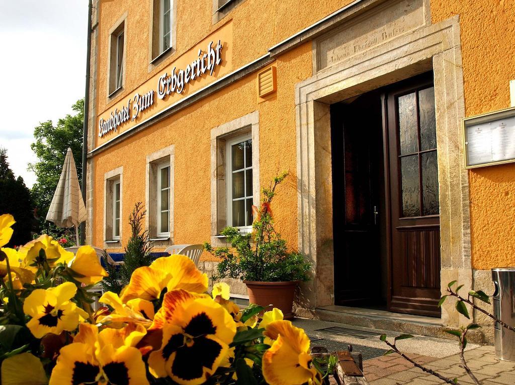 Landhotel Zum Erbgericht ชโตลเพน ภายนอก รูปภาพ